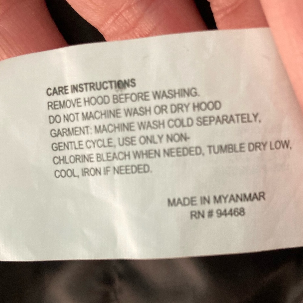 Warm Red Winter Coat EUC - Picture 11 of 12